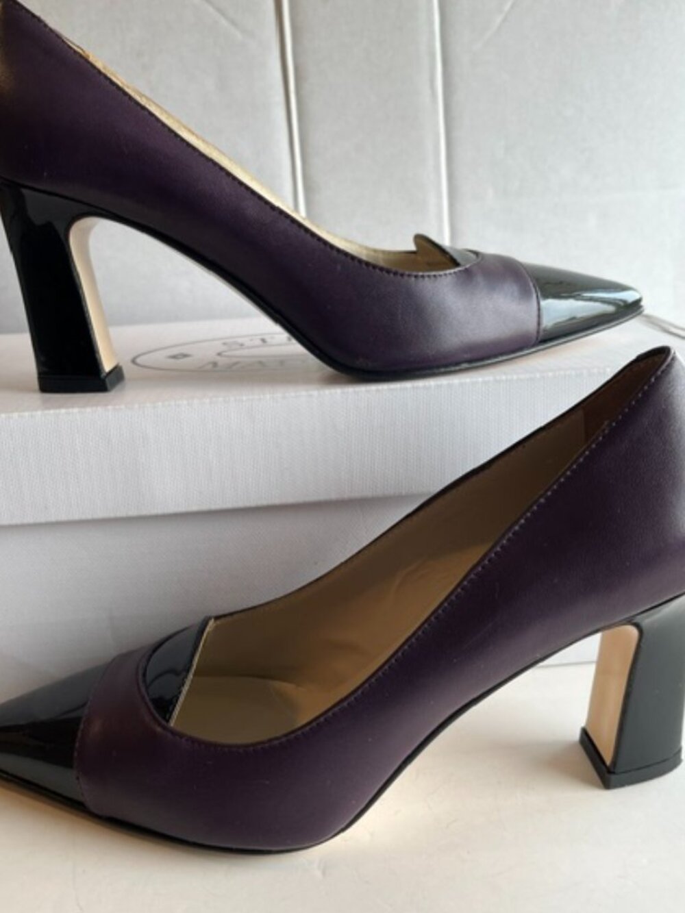 Amalfi by Rangioni color block heeled leather pumps.
